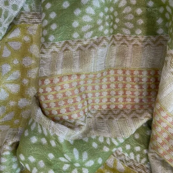 Loft Metallic Scarf Shawl - Picture 6 of 11